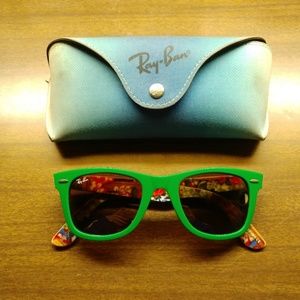 RARE RayBan Wayfarer Sunglasses Special Series #11